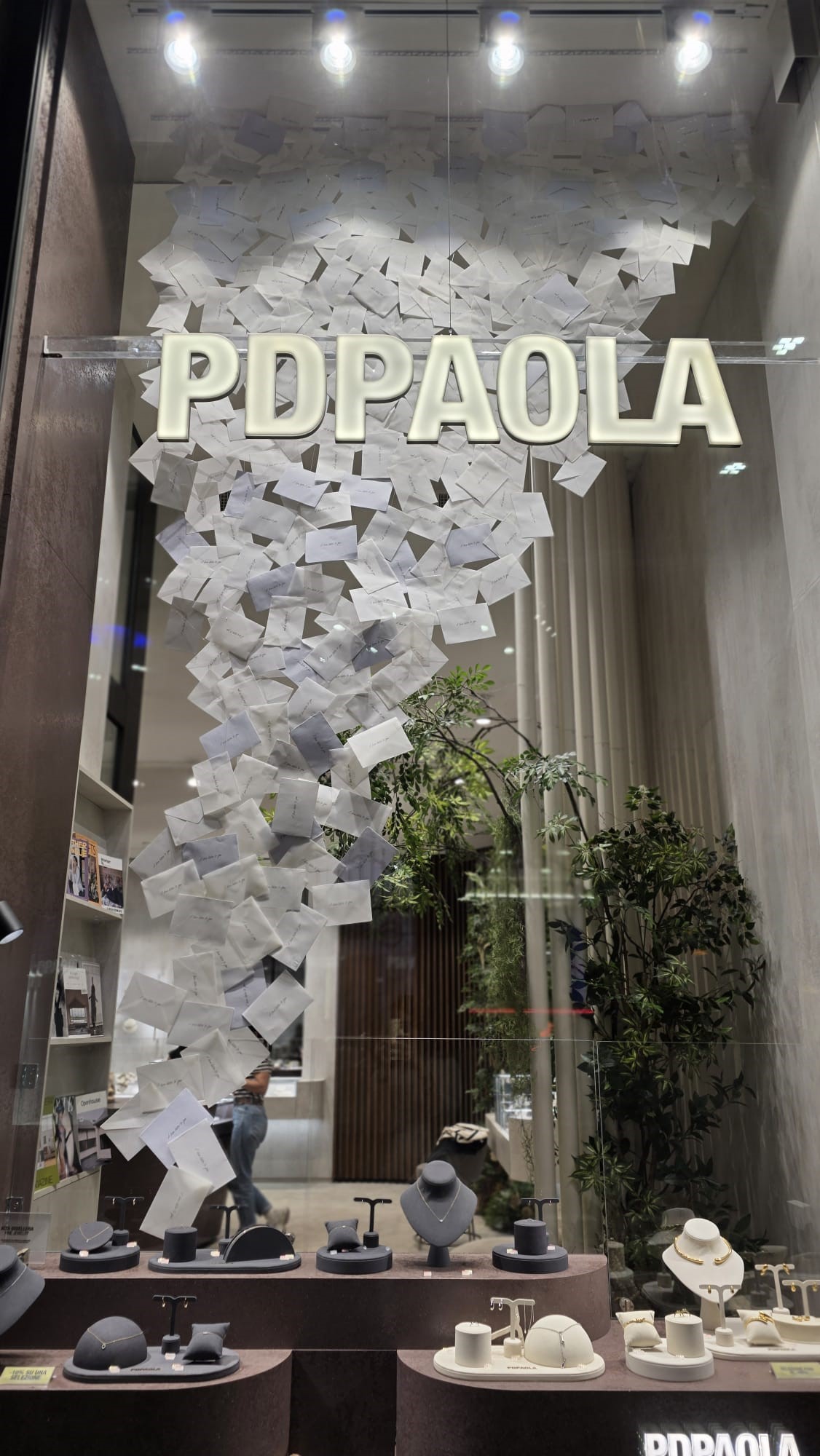 SobresdepapelMissmsmithPDPaola