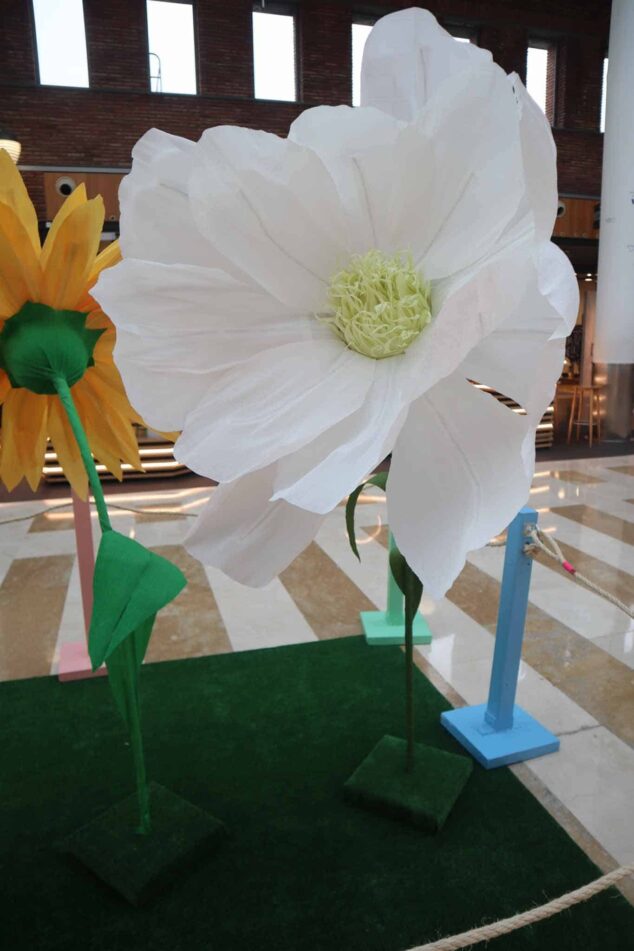 Missmsmith arte en papel expo flores gigantes xxl
