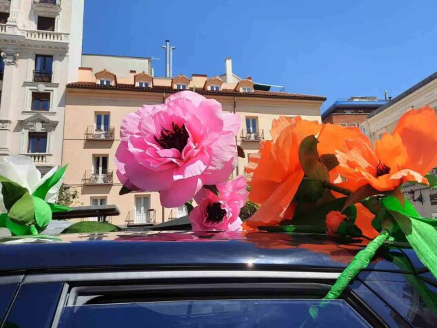 Flores gigantes papel crepe missmsmith cartotecnica rossi madrid craft week ds